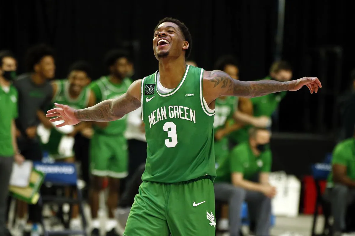 North Texas winning